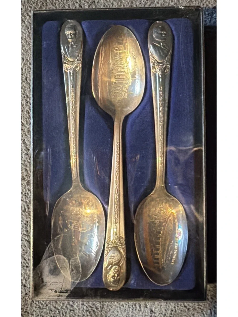 Vintage WM Rogers IS Silverplate Presidential Commemorative Spoons - Set of 3